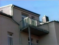 Hier ist das Bespiel eines Balkons im Dachgeschoss